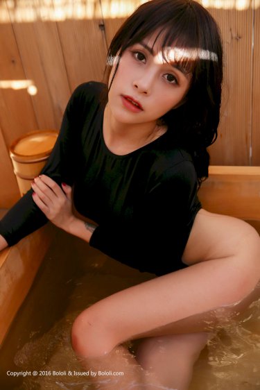 冷酷少主霸宠小逃妻
